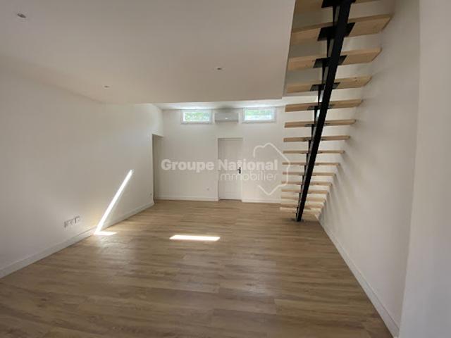 Vente Maison 6 pièces 143 m2 Chateaurenard