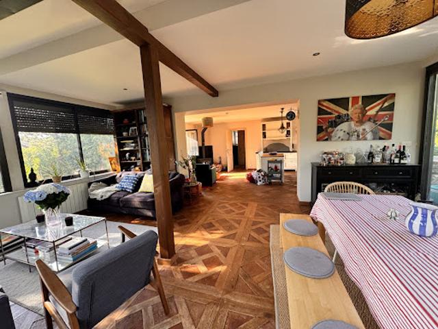 Vente Maison 6 pièces 143 m2 Douvaine