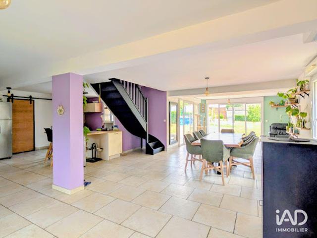Vente Maison 6 pièces 143 m2 Fontaine Lavaganne