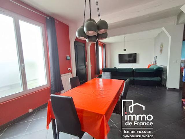 Vente Maison 6 pièces 143 m2 Freneuse