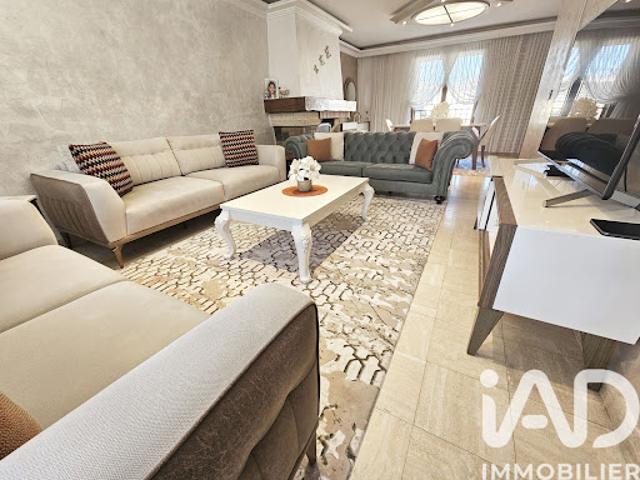 Vente Maison 6 pièces 143 m2 Le Blanc Mesnil
