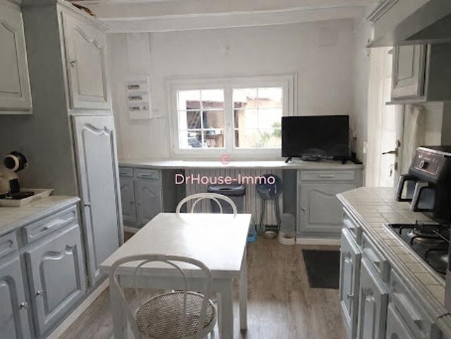 Vente Maison 6 pièces 143 m2 Louplande