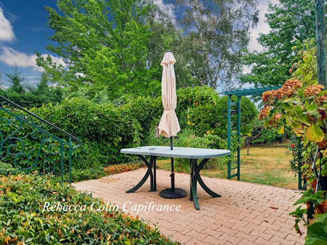 Vente Maison 6 pièces 143 m2 Rouffignac Saint Cernin de Reilhac