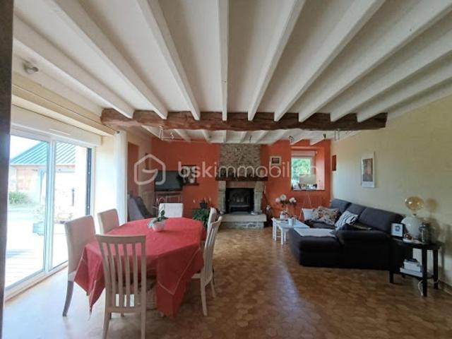 Vente Maison 6 pièces 143 m2 Saint Gilles