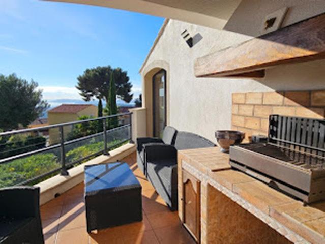 Vente Maison 6 pièces 143 m2 Toulon