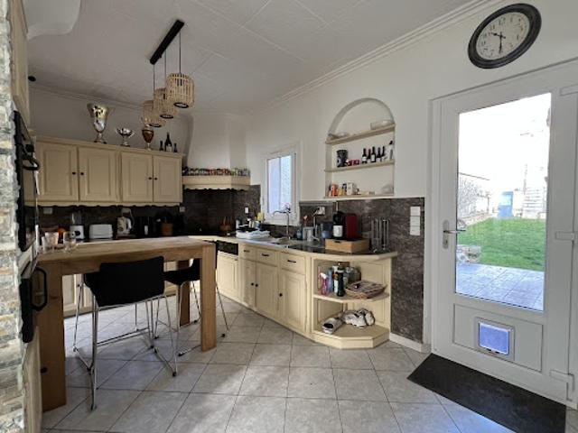 Vente Maison 6 pièces 154 m2 Collemiers