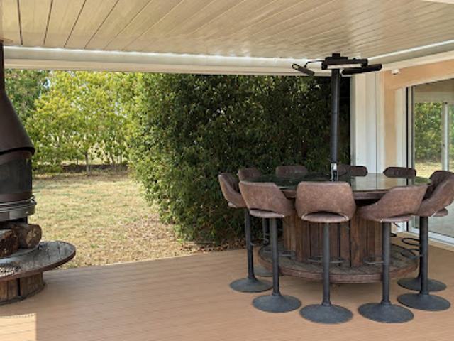 Vente Maison 6 pièces 154 m2 La Tour du Crieu