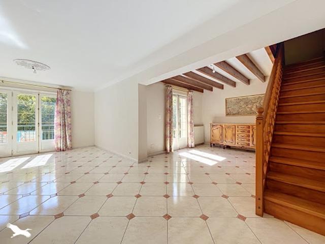 Vente Maison 6 pièces 154 m2 Lalinde