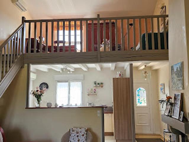 Vente Maison 7 pièces 154 m2 Puymoyen