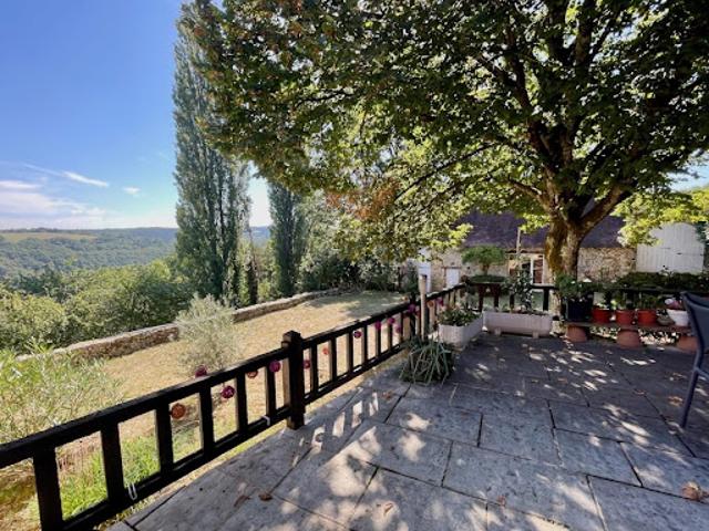 Vente Maison 6 pièces 154 m2 Plazac