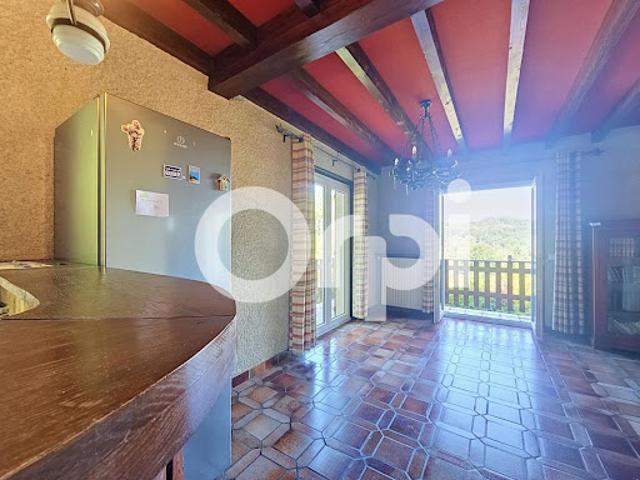 Vente Maison 6 pièces 154 m2 Saint Rémy sur Durolle