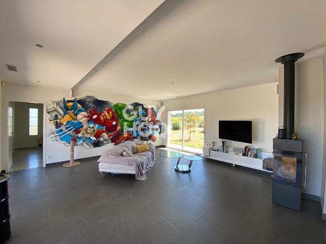 Vente Maison 6 pièces 154 m2 Fronsac