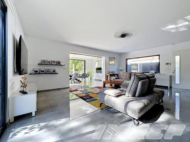Vente Maison 6 pièces 155 m2 Marseille 12ème