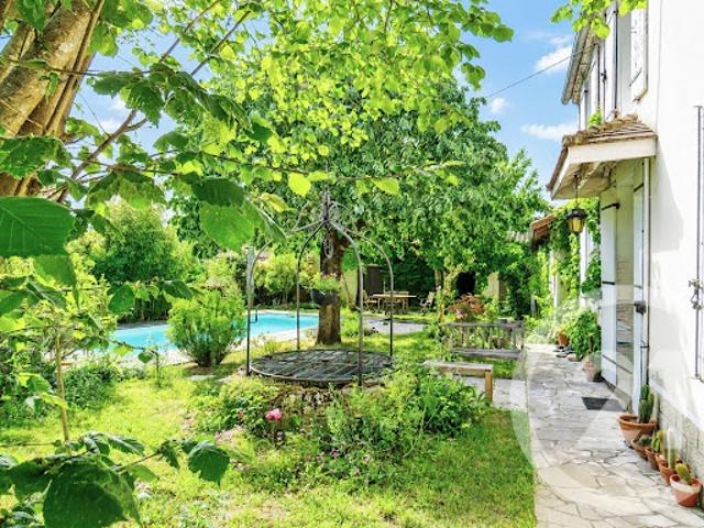 Vente Maison 6 pièces 155 m2 Noaillan