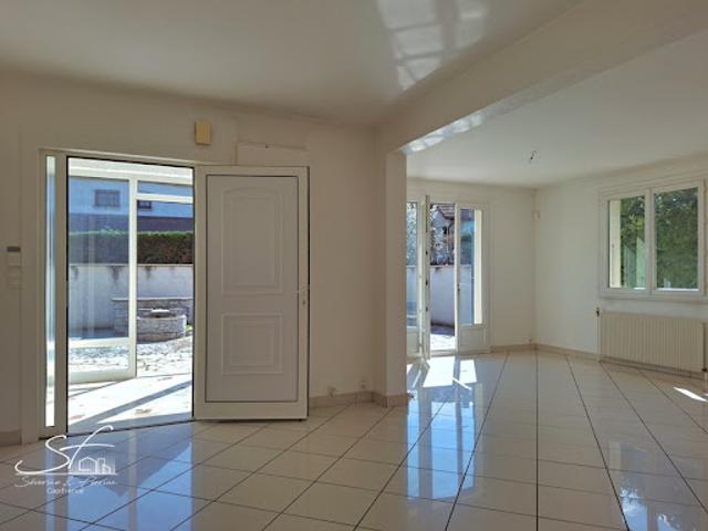 Vente Maison 6 pièces 155 m2 Chapareillan