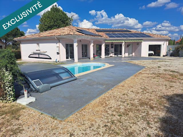 Vente Maison 6 pièces 155 m2 Roquefort
