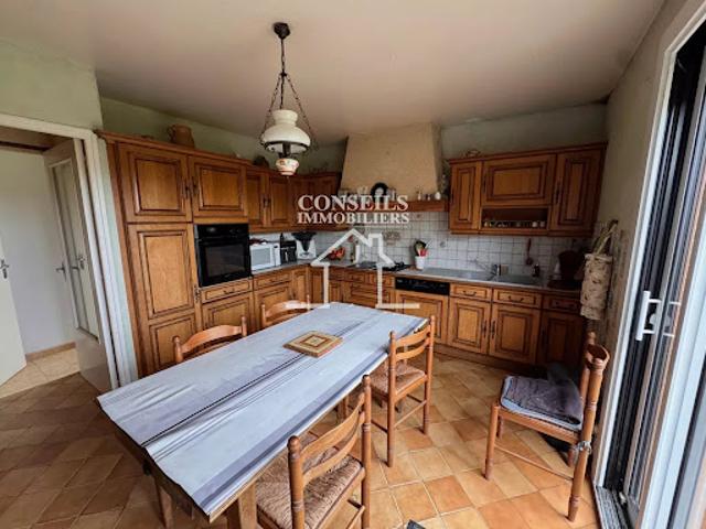Vente Maison 6 pièces 155 m2 Saint Julien du Sault