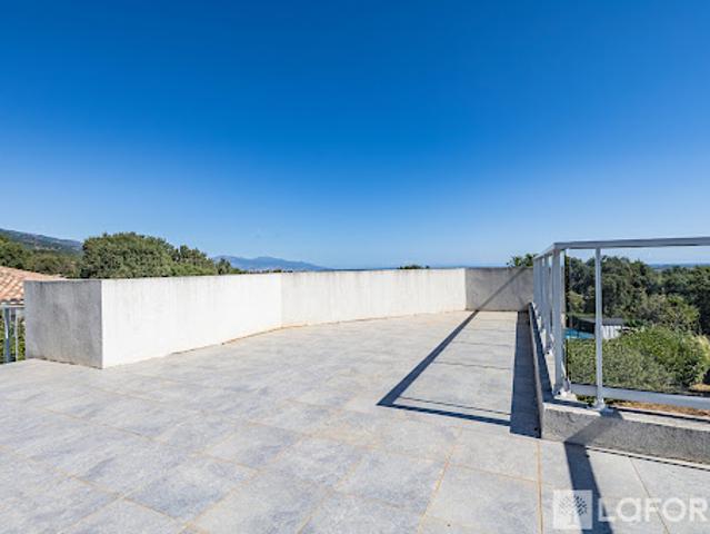 Vente Maison 6 pièces 155 m2 Vescovato