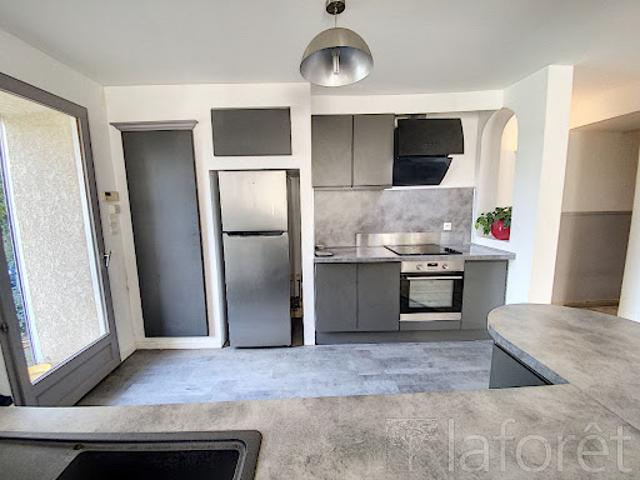 Vente Maison 6 pièces 155.6 m2 L'Isle d'Abeau