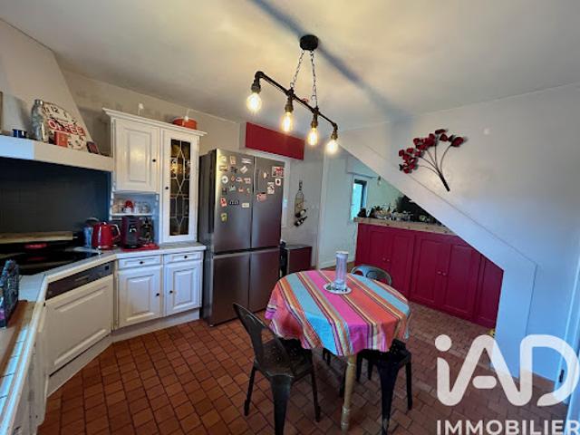 Vente Maison 6 pièces 156 m2 Neuille