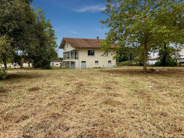 Vente Maison 6 pièces 156 m2 Barcelonne du Gers