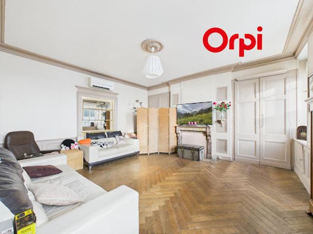 Vente Maison 6 pièces 156 m2 Bernay