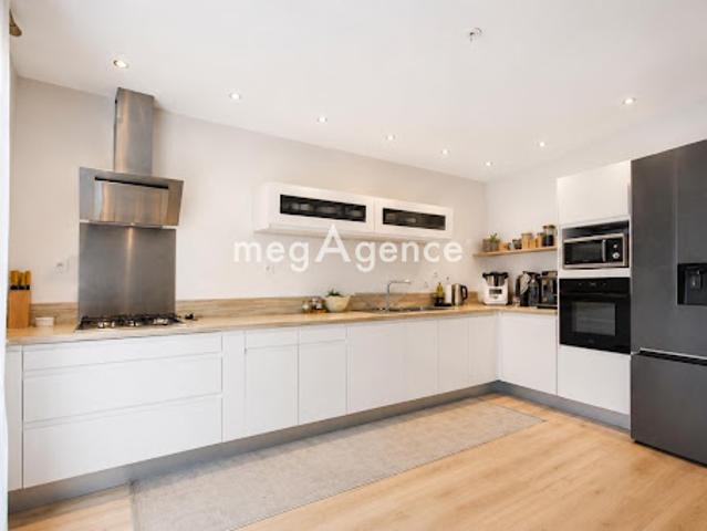 Vente Maison 6 pièces 156 m2 La Ricamarie