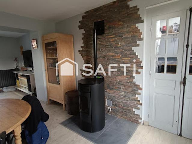 Vente Maison 6 pièces 156 m2 Lavaveix les Mines