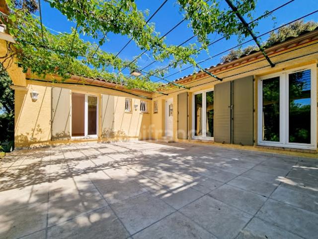 Vente Maison 6 pièces 156 m2 Saint Hilaire de Beauvoir