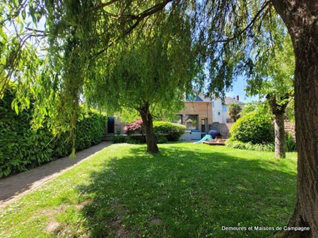 Vente Maison 6 pièces 156 m2 Saint Hilaire du Harcouët