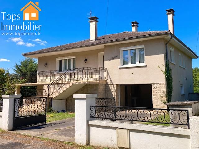 Vente Maison 6 pièces 156 m2 Villefranche de Rouergue
