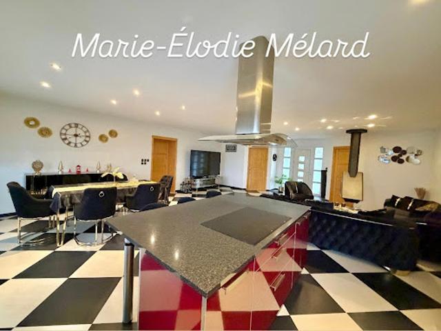 Vente Maison 6 pièces 156 m2 Villers la Chèvre
