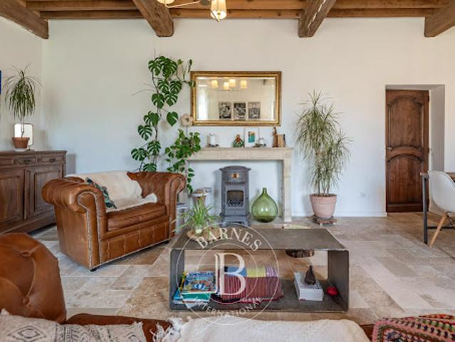 Vente Maison 6 pièces 156.76 m2 Chatillon