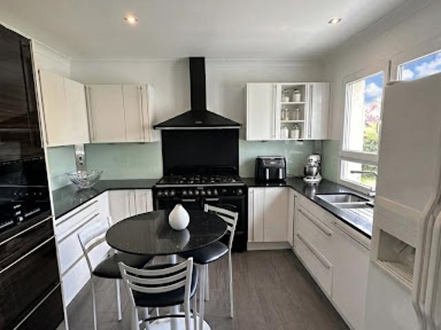 Vente Maison 6 pièces 157 m2 Elancourt