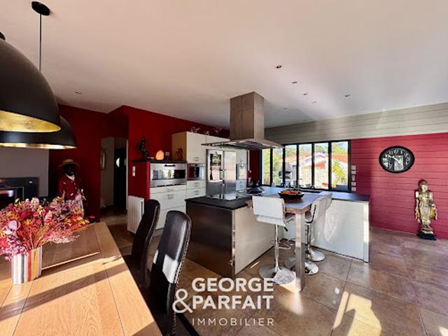 Vente Maison 6 pièces 157 m2 Rivedoux Plage