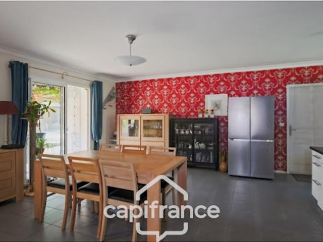 Vente Maison 6 pièces 157 m2 Saint Aubin de Nabirat