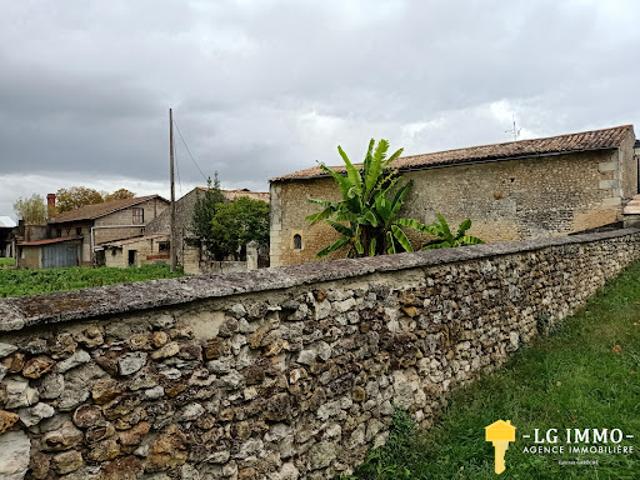 Vente Maison 6 pièces 157 m2 Saint Ciers du Taillon
