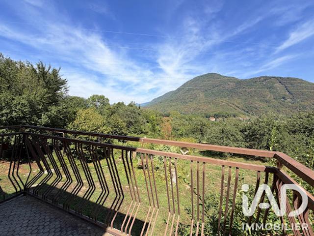 Vente Maison 6 pièces 157 m2 Saint Pierre de Mésage