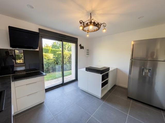 Vente Maison 6 pièces 157 m2 Sainte genevieve des bois