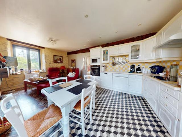 Vente Maison 6 pièces 157 m2 Santilly