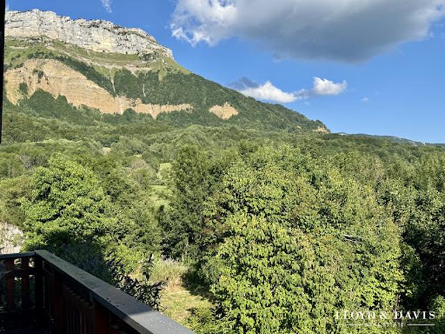 Vente Maison 8 pièces 157.38 m2 Les Déserts