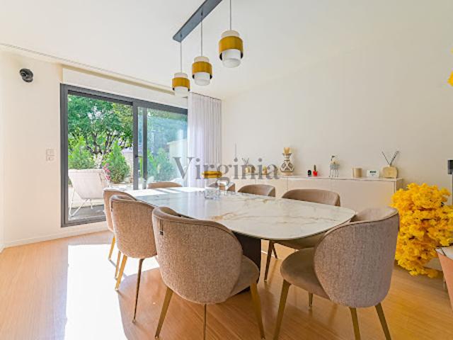 Vente Maison 6 pièces 158 m2 Nogent sur Marne