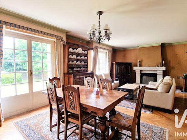 Vente Maison 6 pièces 158 m2 Carhaix Plouguer