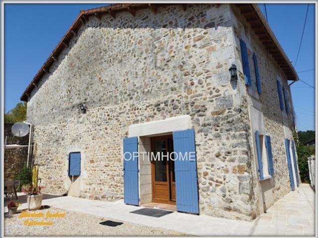Vente Maison 6 pièces 158 m2 La Roche Chalais