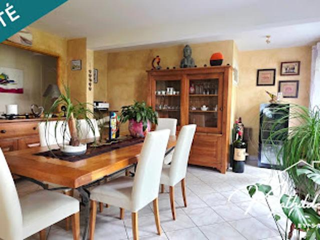 Vente Maison 6 pièces 158 m2 Le Broc