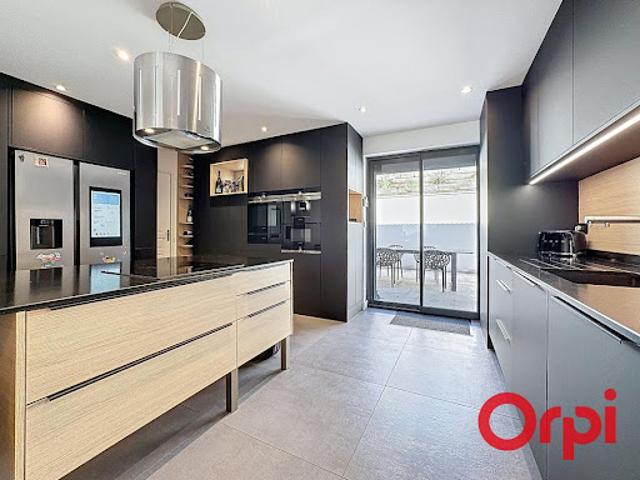 Vente Maison 6 pièces 158 m2 Sainte Foy lès Lyon