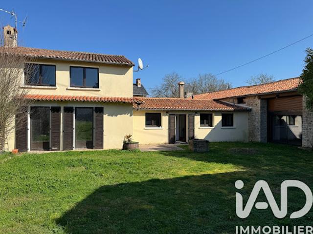 Vente Maison 6 pièces 159 m2 Mazeuil