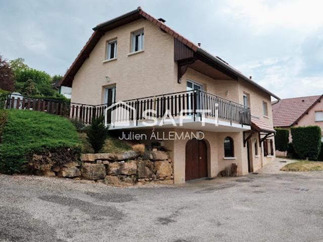 Vente Maison 6 pièces 159 m2 Montmorot