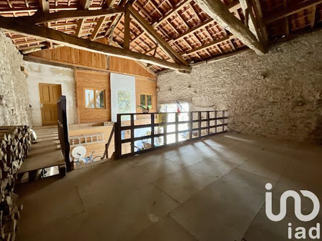 Vente Maison 6 pièces 159 m2 Compreignac