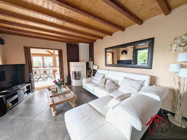 Vente Maison 6 pièces 159 m2 Peyriat